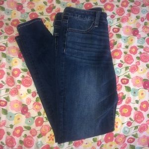 American Eagle size 6 jeggings